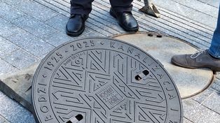 Historyczne włazy jubileuszowe zastąpią betonowe klapy na łódzkich placach i ulicach