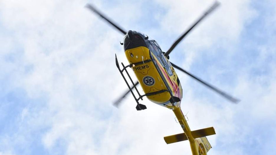Mysłowice. Po ranną w wypadku na A4 przyleciał helikopter LPR.