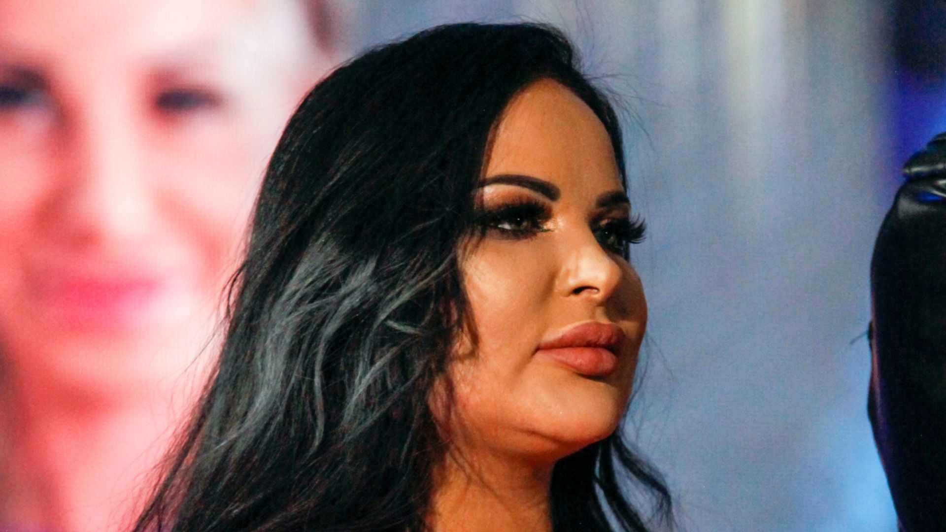 Esmeralda Godlewska ujawnia, że JEST W SEPARACJI I DOCZEKAŁA SIĘ CÓRKI: "Wzięliśmy ślub po 3 miesiącach znajomości"