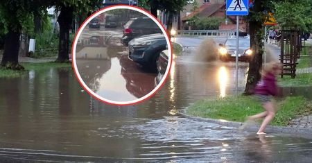 Parking zamienił się w jezioro. Gwałtowne oberwanie chmury