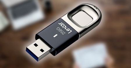 Zabezpiecz swoje dane odciskiem palca dzięki nowemu pendrive’owi Lexara