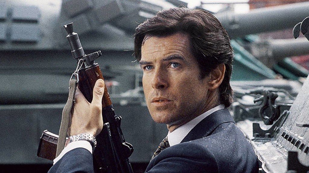 Pierce Brosnan jako James Bond