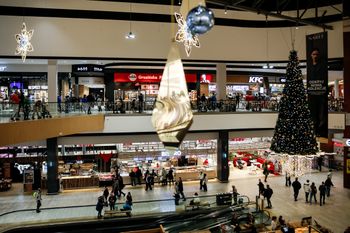 Świąteczne zapachy w sklepach. Tak wpływa na nasze zakupy