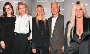 Zlot gwiazd na prapremierze spektaklu: wydekoltowana Liszowska, Żebrowscy prosto z Jamajki, Głogowska z córką (ZDJĘCIA)