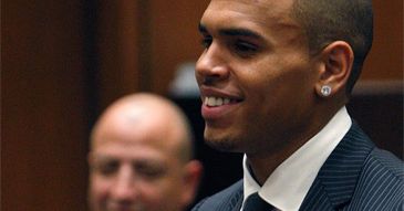 Chris Brown SKAZANY! NARESZCIE!