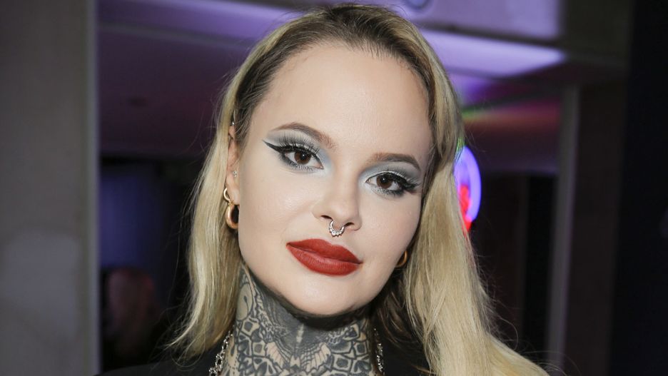 Monika Miller chwali się nowym tatuażem
