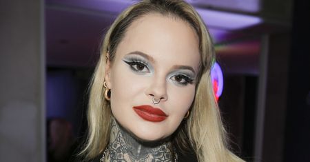 Monika Miller odsłoniła sporo ciała. Chwali się nowym tatuażem