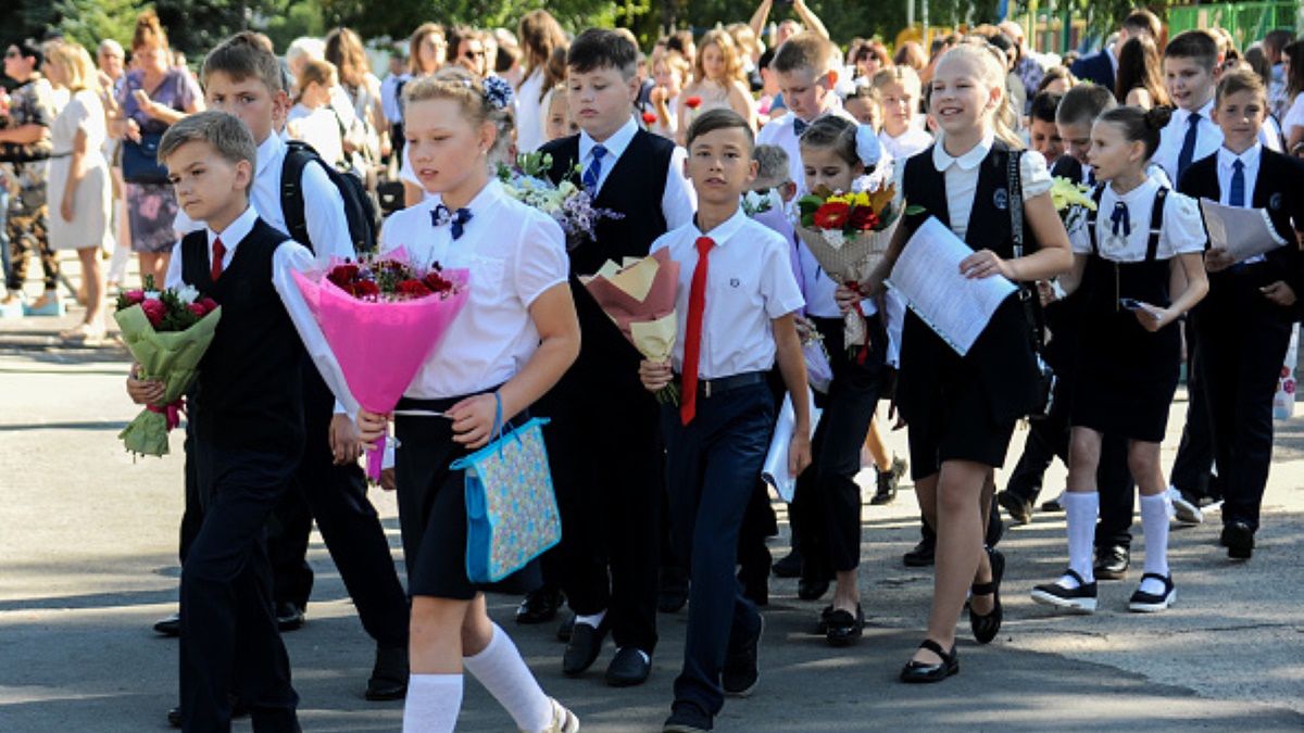 Ofiarami kremlowskiej propagandy padają nie tylko dorośli. W rosyjskich szkołach dzieci przekonuje się o słuszności wojny w Ukrainie 