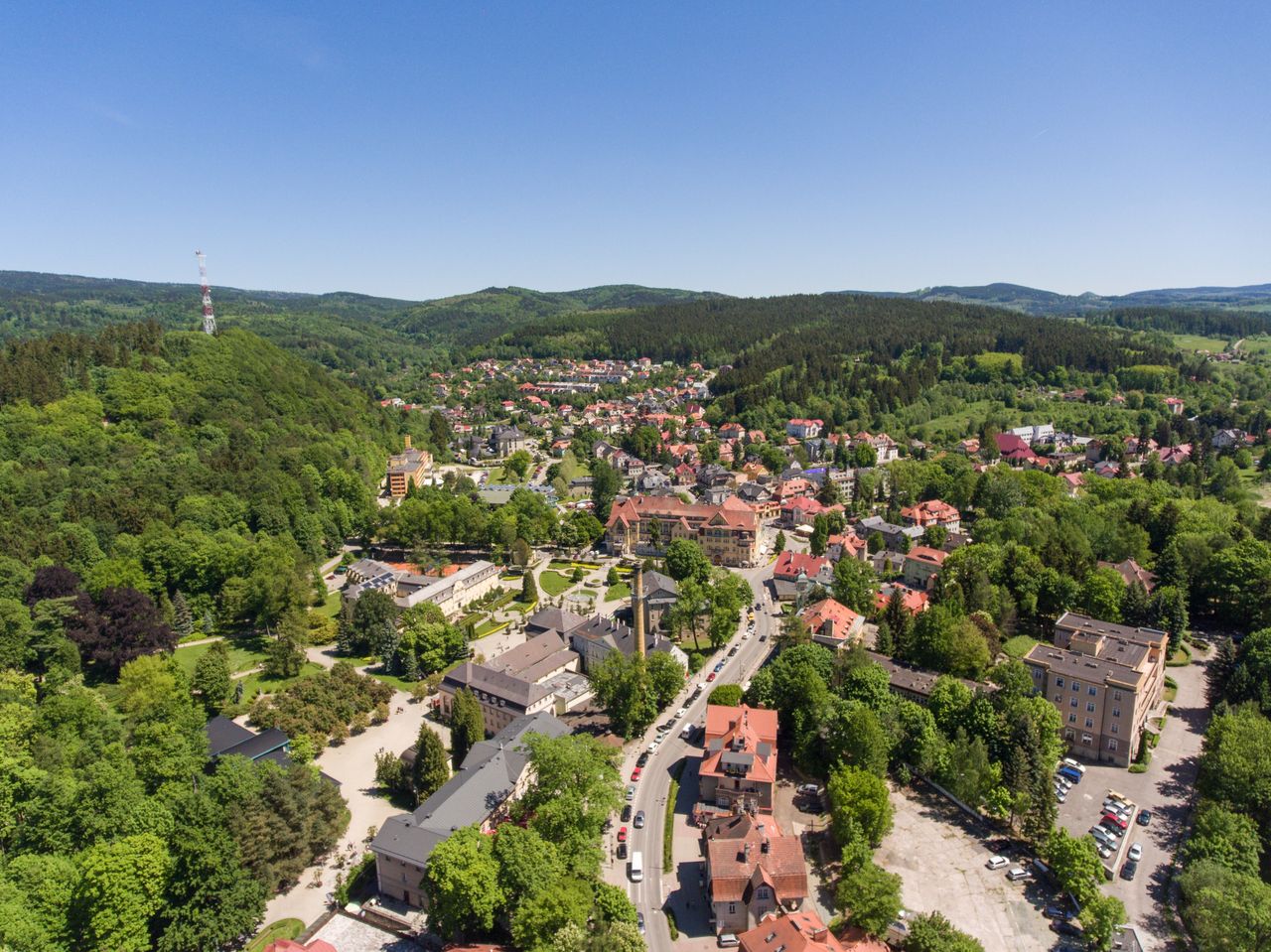 Najpopularniejsze kierunki na jesienny weekend. Wcale nie Zakopane czy Trójmiasto