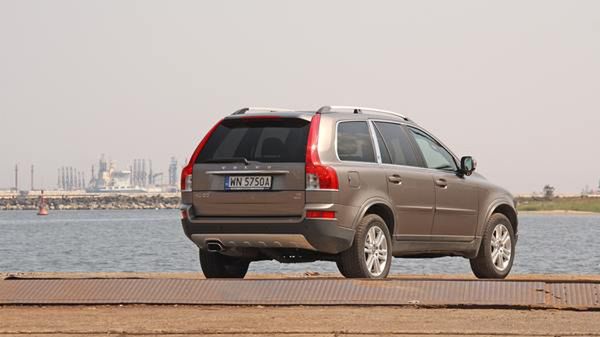 TUTAJ DOWIESZ SIĘ WIĘCEJ O VOLVO XC90