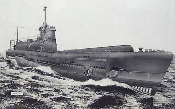 Podwodny lotniskowiec I-400 (Fot. Eereporter.Blogspot.com)
