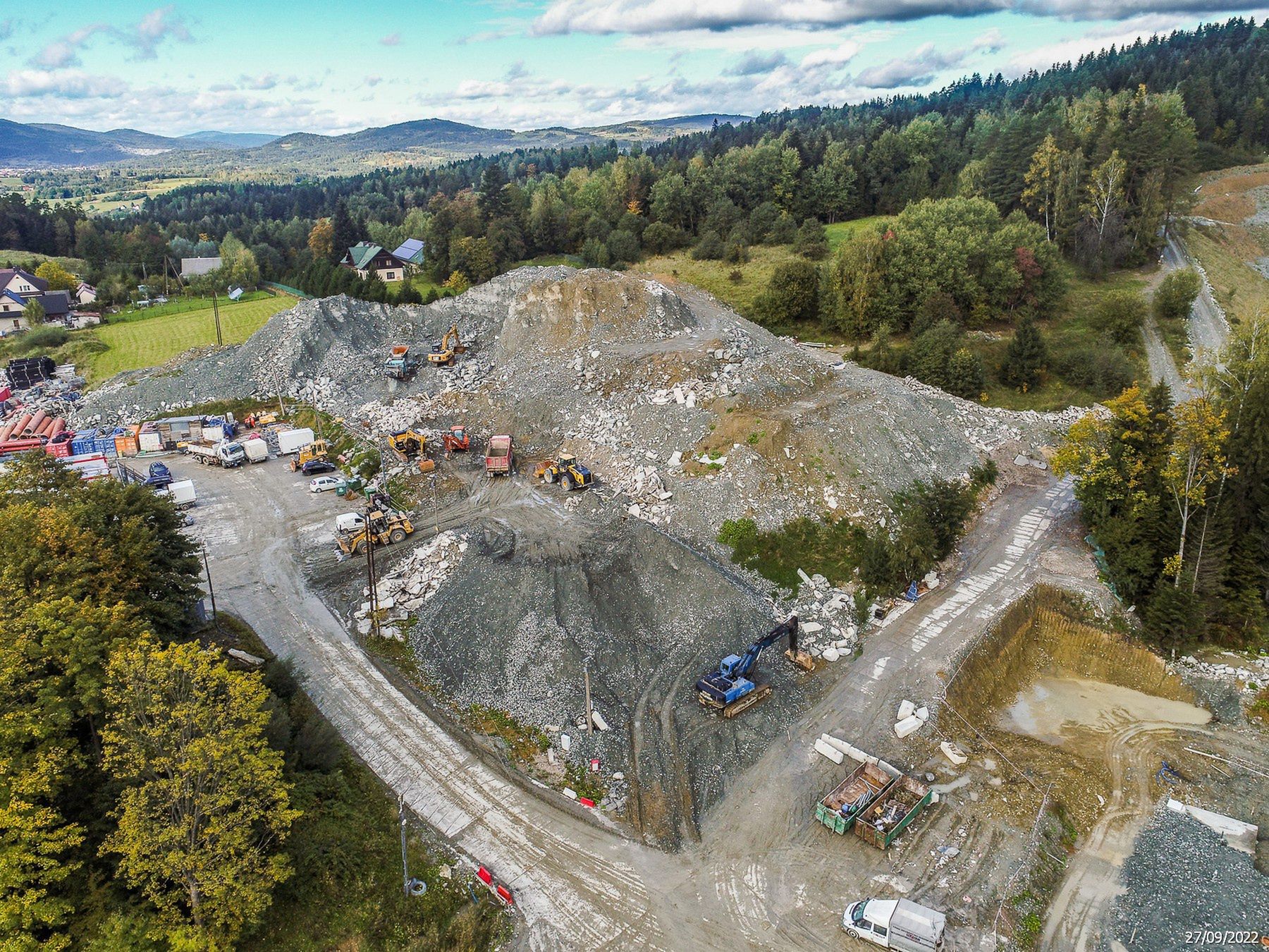 Budowa tunelu w ciągu drogi ekspresowej S7 (nowa zakopianka) pod masywem góry Luboń Mały