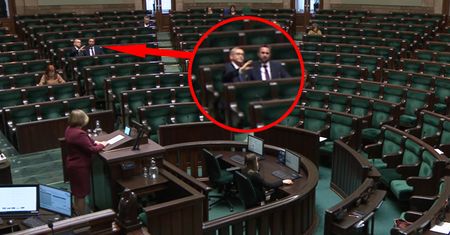 Złapaliśmy posła na kłamstwie. Jego asystent bez uprawnień wszedł na salę plenarną Sejmu