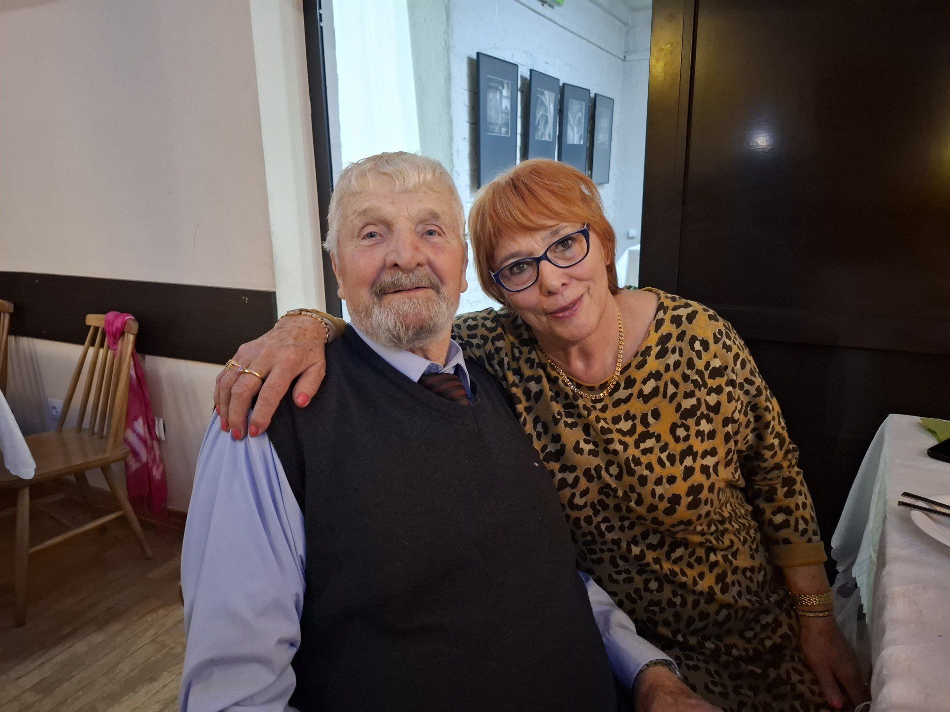 Pani Anna i Henryk wspaniale bawili się podczas imprezy i zachwalali organizatorów oraz zespół muzyczny. 