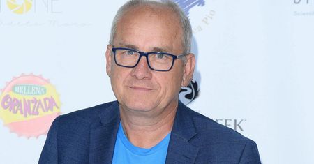 Koledzy z redakcji protestują ws Olszańskiego. "Misiek jesteś naszym mistrzem!"