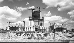 Sekrety przebudowy Warszawy. Miały być superwieżowce, a jest Pałac Kultury i Nauki