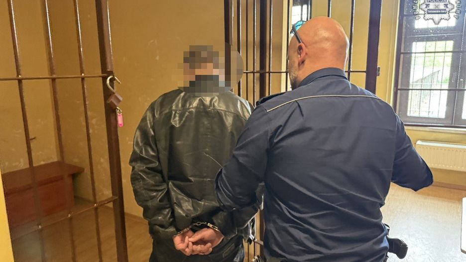 Robił dzieciom z ukrycia zdjęcia