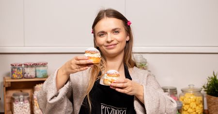 Te bułeczki na słodko totalnie skradły moje serce. To najlepszy zimowy deser, jaki jadłam