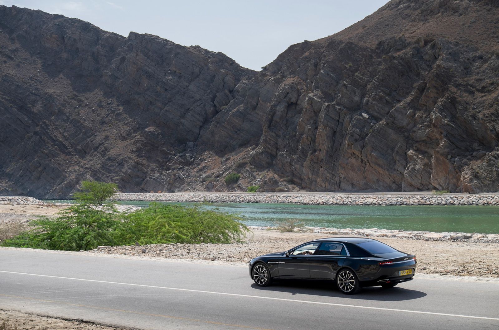 Aston Martin Lagonda: zobacz go na nowych zdjęciach! 17