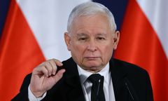 Jak Kaczyński sprzedał cud o Obajtku, czyli bajki w amerykańskim stylu