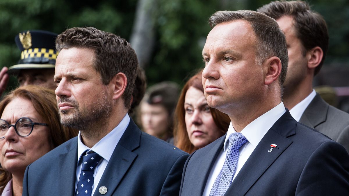 Rafał Trzaskowski i Andrzej Duda liderują w rankingu zaufania wobec polityków.