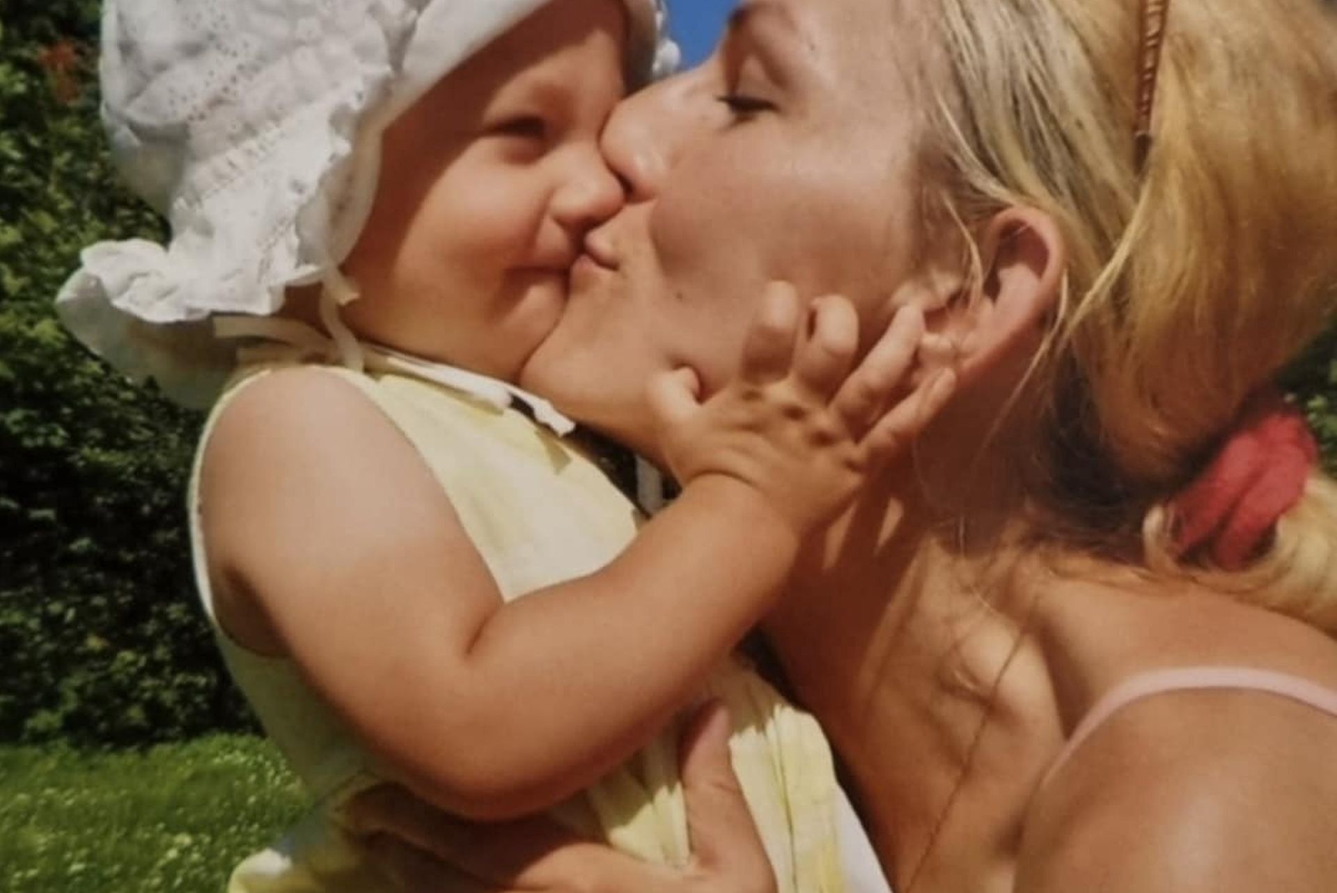 Monika z Lenką. Dziewczynka zmarła w wieku 3 lat