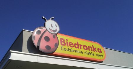 Biedronka. Nowe promocje od poniedziałku. Łasuchy się ucieszą