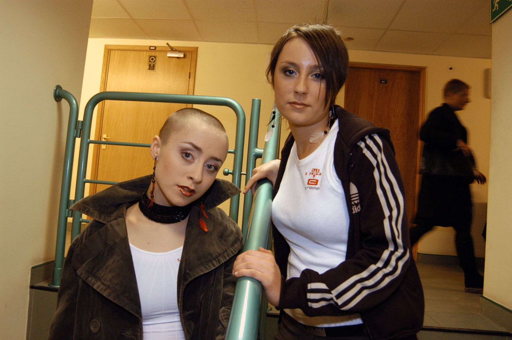 Natalia i Paulina Przybysz w 2004 r. 