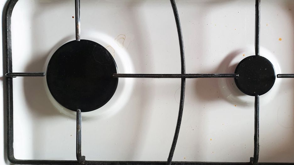 Jak porządnie i sprawnie wyczyścić kuchenkę gazową?
