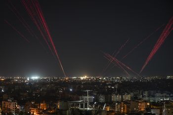 Działo się w nocy. Rozejm ledwo ruszył i już padły strzały