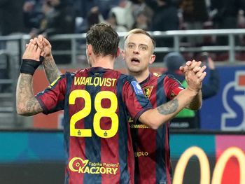 To będzie pierwszy transfer Pogoni Szczecin? Media: Chodzi o obiecującego spadkowicza z PKO Ekstraklasy