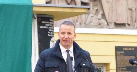 Absurd goni absurd. "Jeśli Ukraina upadnie, zażądamy Zakarpacia"