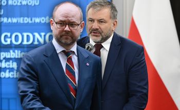 Żurek chce ścigać doradców Nawrockiego. Ostra odpowiedź z Pałacu