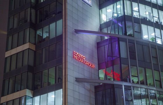 Black Red White przenosi obsługę mediową ze Starcomu do Havas Media