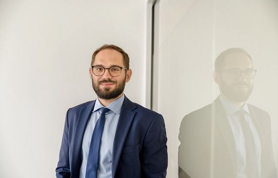 Jakub Puźniak zajmie się public affairs w Coca-Cola Poland Services