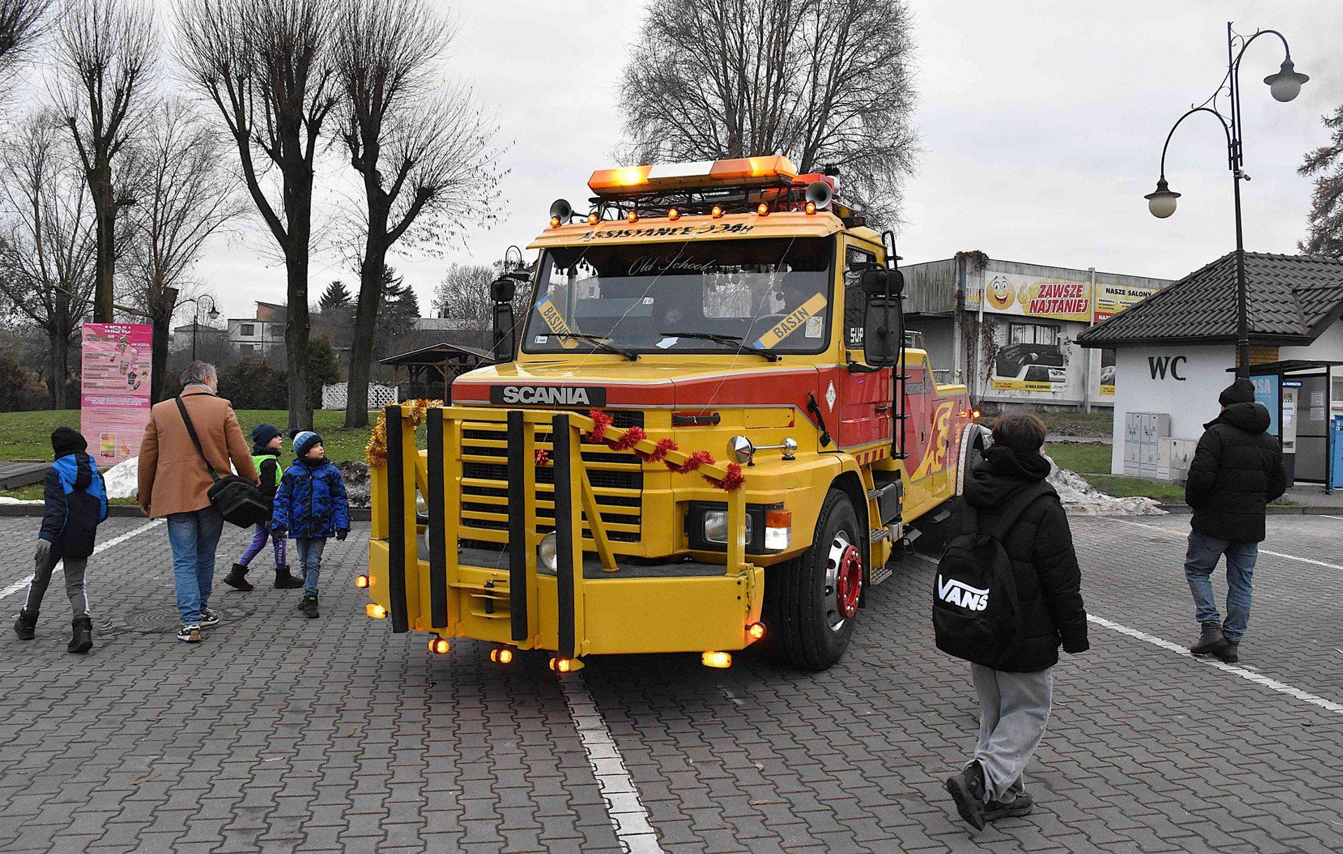 Mikołajowy Zlot Motoryzacyjny 2025 w Kruszwicy