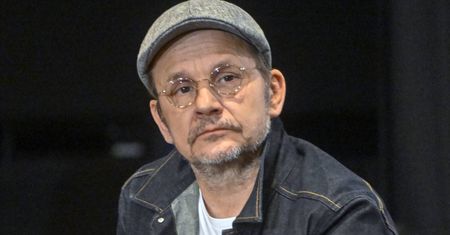 Ma znanego syna. Mało kto wie, czym się zajmuje