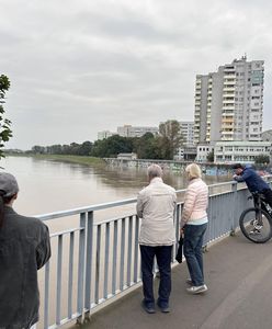 "Wszyscy pomagamy". Opole zjednoczone jak nigdy. Czeka na wielką wodę