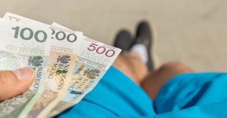 Sondaż. Polacy za 800 plus dla Ukraińców, ale tylko pod jednym warunkiem