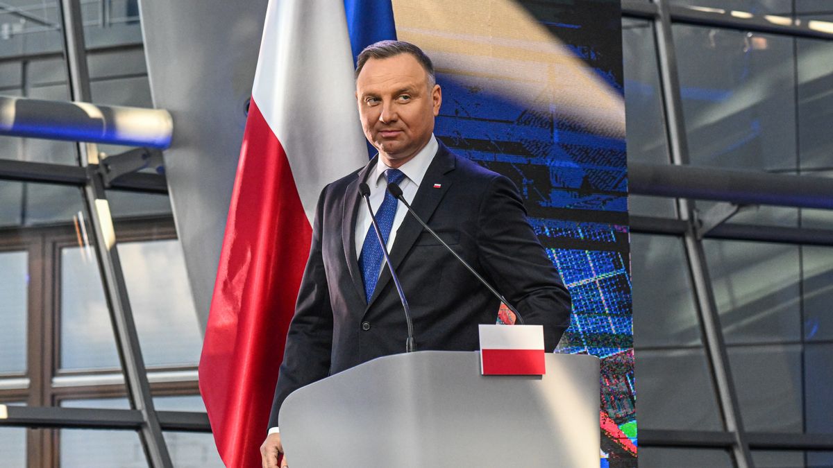 KONSTANCIN JEZIORNA, POLAND - JUNE 02: President of the Republic of Poland Andrzej Duda, Poland's Prime Minister, Mateusz Morawiecki and the President of the European Commission Ursula von der Leyen speak to the press after a meeting on June 02, 2022 in Konstancin Jeziorna, Poland. (Photo by Omar Marques/Anadolu Agency via Getty Images)