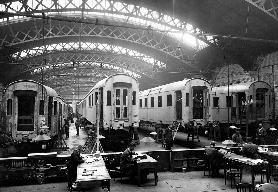 Hala montażowa zakładów Lilpopa – jednej z firm, w której swoje udziały miał Jerzy Łubieński (domena publiczna)