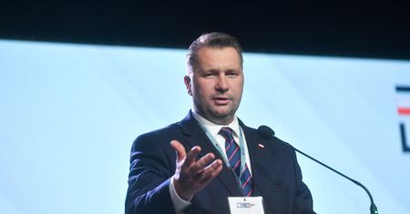 Poważna wpadka. Czarnek przeprasza uczennicę za błąd