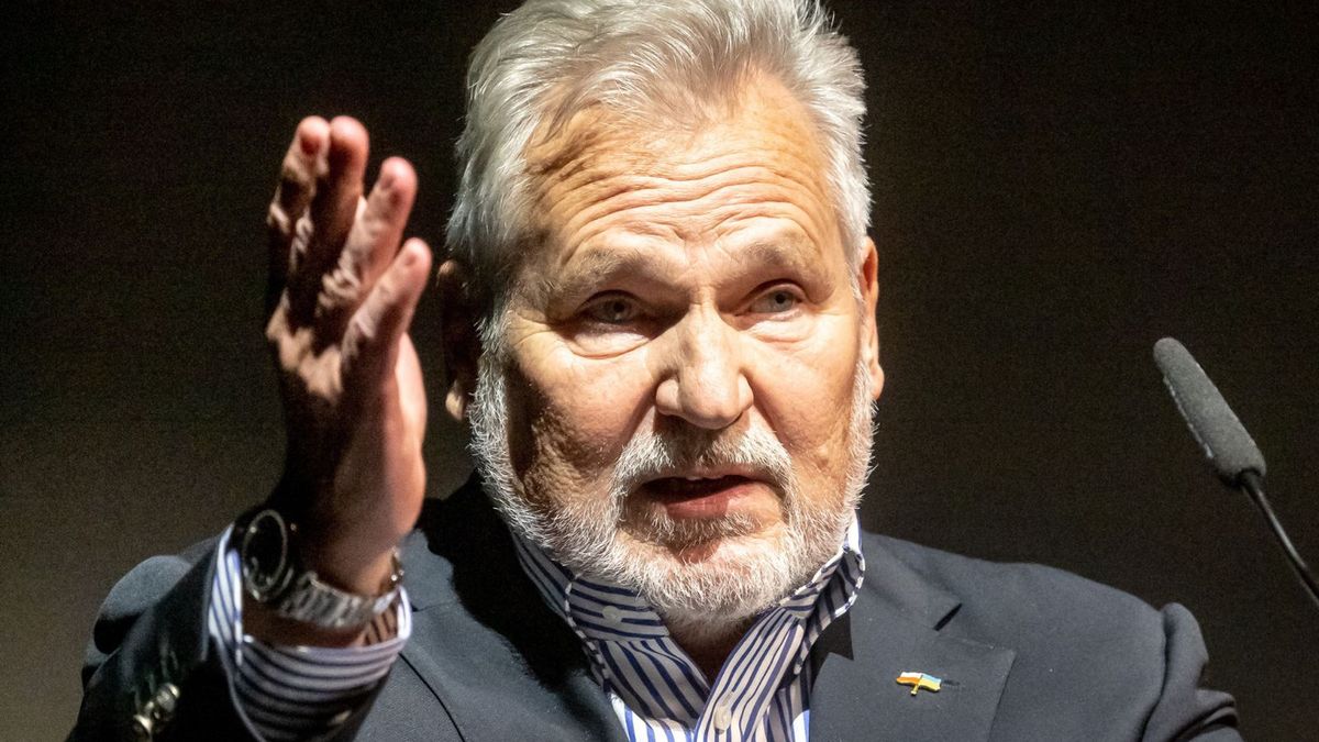 Aleksander Kwaśniewski