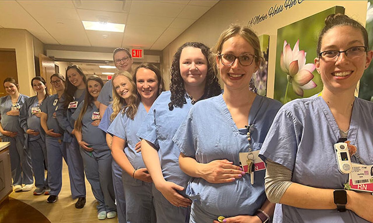 Baby boom w szpitalu! 14 pielęgniarek z jednego oddziału w ciąży