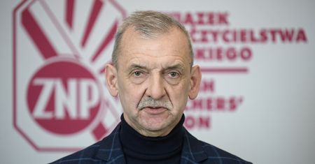 Nauczyciele domagają się podwyżek. "Pensje poniżej minimalnej"