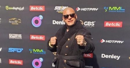 Co wyprawia Popek?! 10-letnie dziecko za kierownicą. Pokazał nagranie