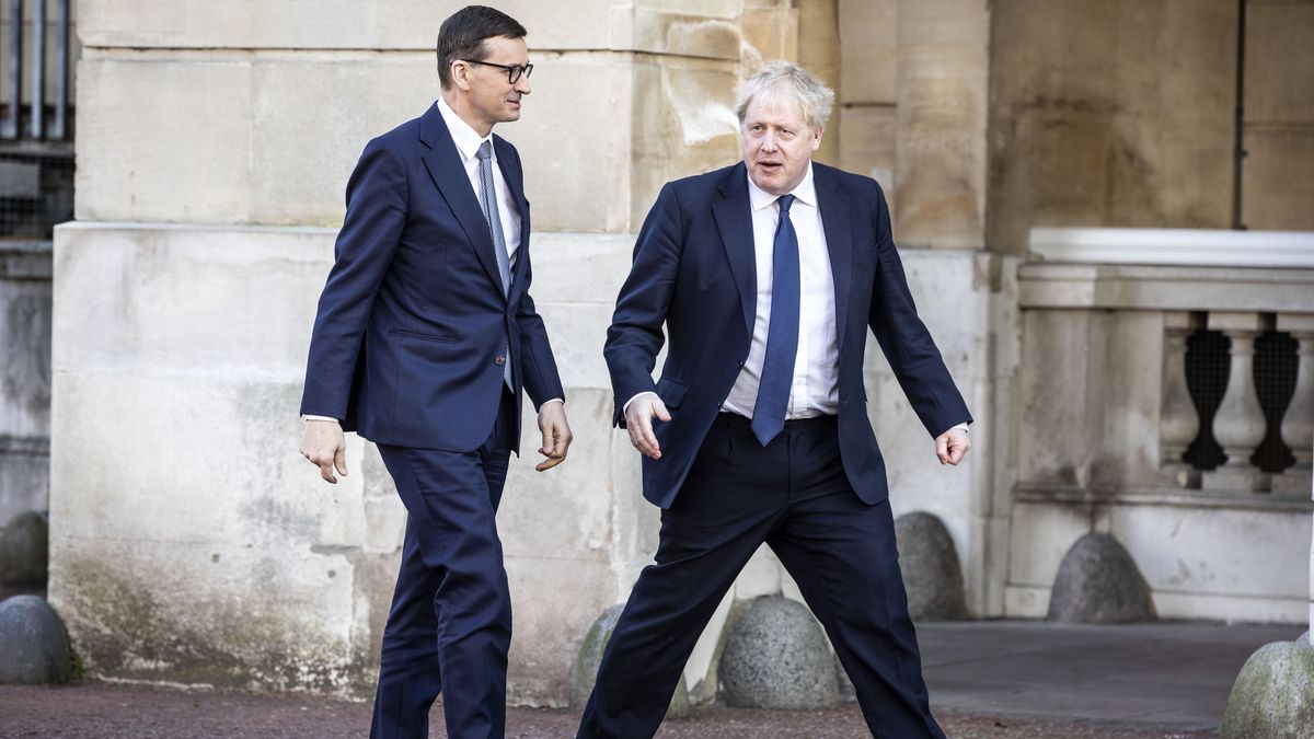 Mateusz Morawiecki i Boris Johnson