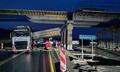 Runął wiadukt. Zahaczyło o niego śmigło