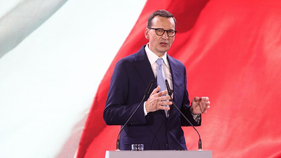 Mateusz Morawiecki
�ukasz G�gulski
kampania, konferencja, parlamentarna, PiS, polityk, polityka, programowa, spotkanie, wyborcza, barwy narodowe, bia�o-czerwona, flaga narodowa, polska, Polski, prezentacja programu wyborczego, program wyborczy