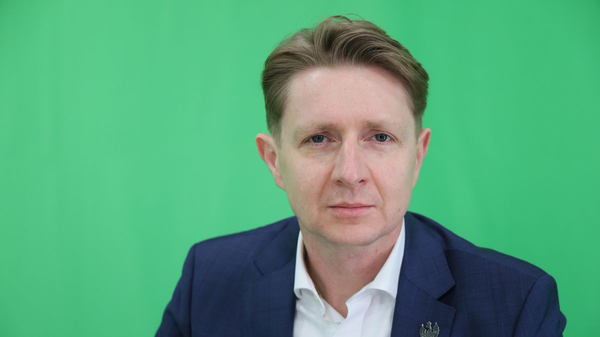 Artur Bartoszewicz to bezpartyjny kandydat na prezydenta RP